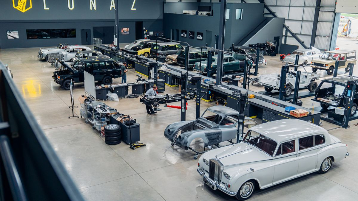 Aston Martin DB6 by Lunaz: первый топливный рестомод фирмы