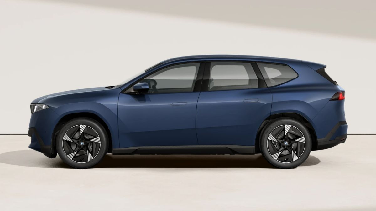 В Китае запретили электромобили с электронными выдвижными ручками дверей