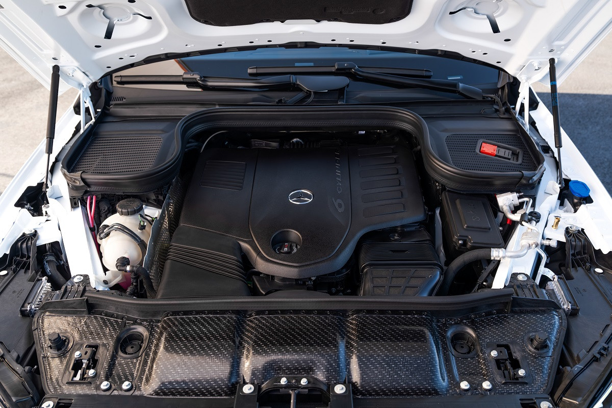 Mercedes-Benz GLE, GLE Coupe и GLS: один рестайлинг на троих