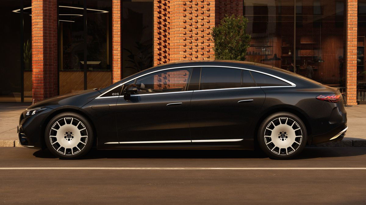 Mercedes-Benz EQS перенес глобальное техническое обновление