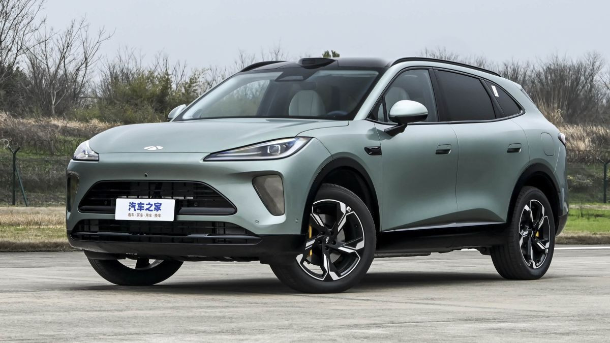 Большой и дешевый гибрид Chery Fulwin T9L дебютировал в Китае