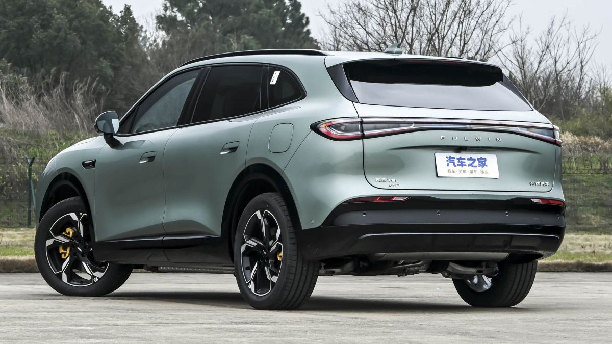 Большой и дешевый гибрид Chery Fulwin T9L дебютировал в Китае