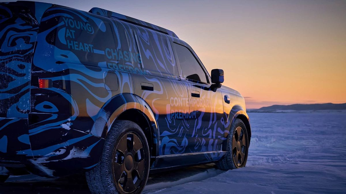 Новый Freelander: первые официальные фото серийного кроссовера