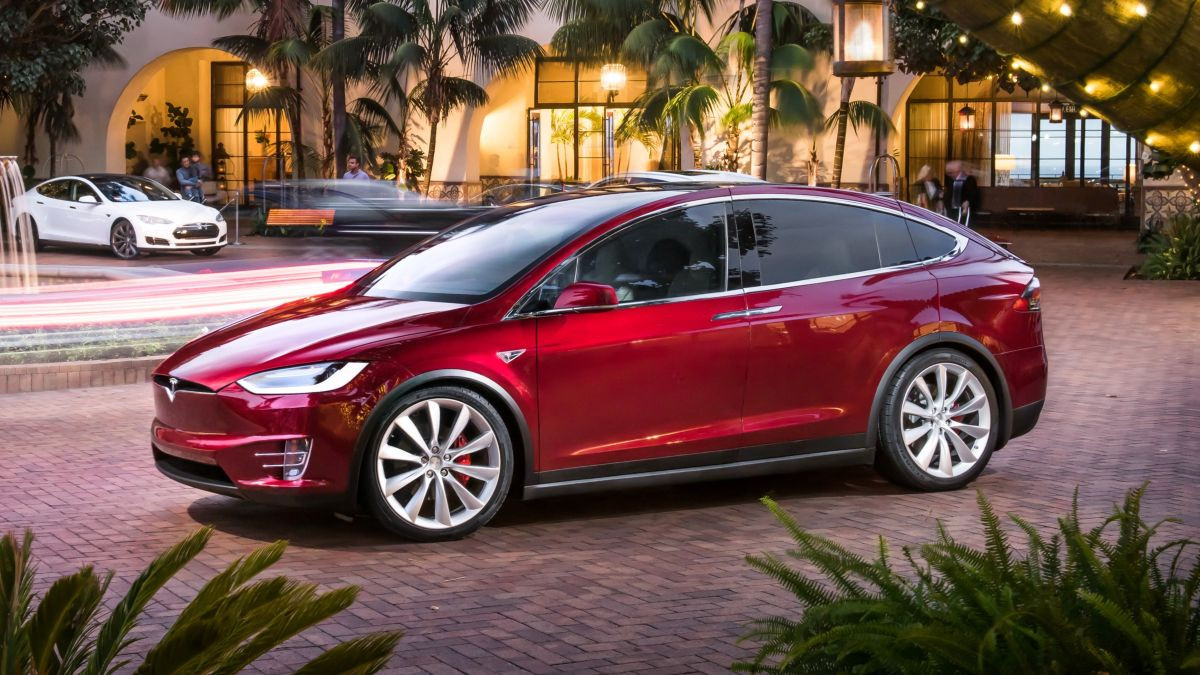 Tesla Model S и X покинули конвейер и подорожали на прощание