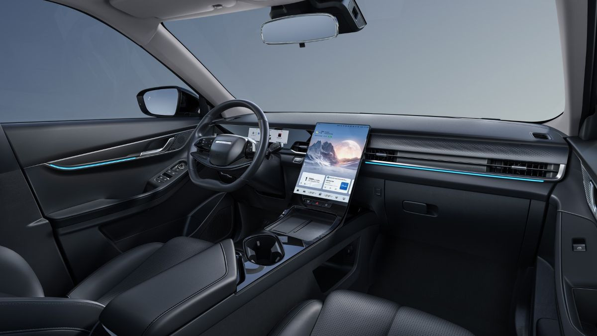 Jeland J6 стал первенцем отечественного бренда: известны цены