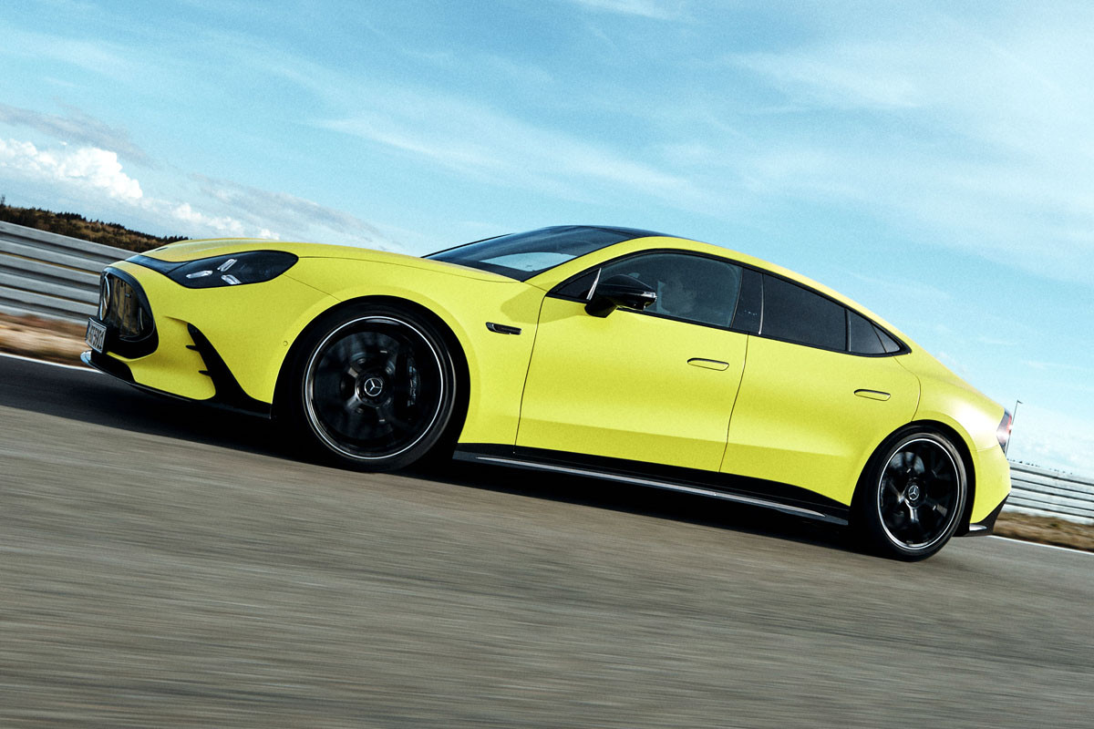 Mercedes представил самый мощный электромобиль от AMG