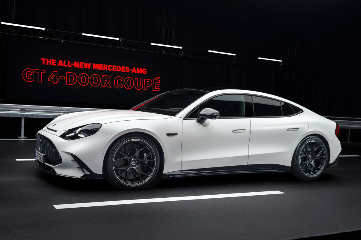 Mercedes представил самый мощный электромобиль от AMG
