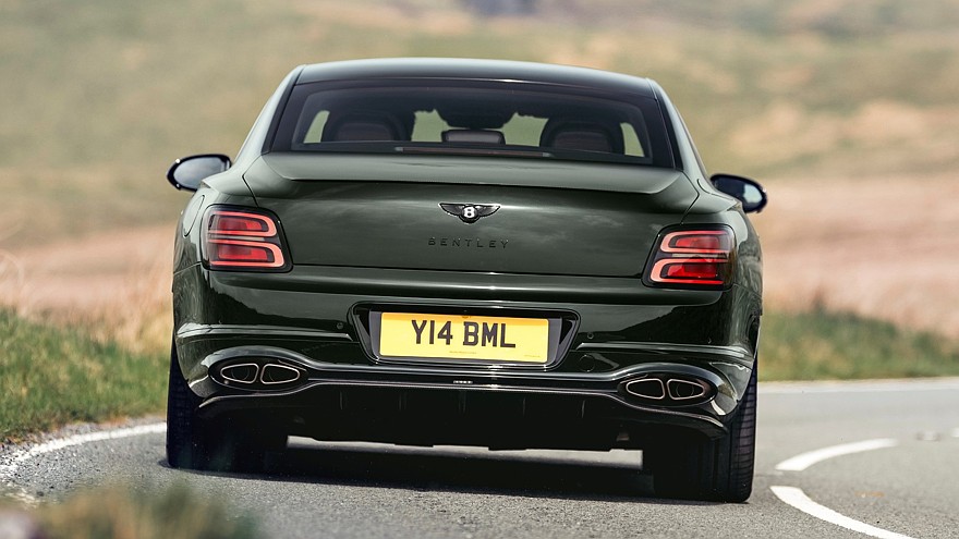 Bentley Flying Spur: новое поколения через два года после старого и возвращение версии S