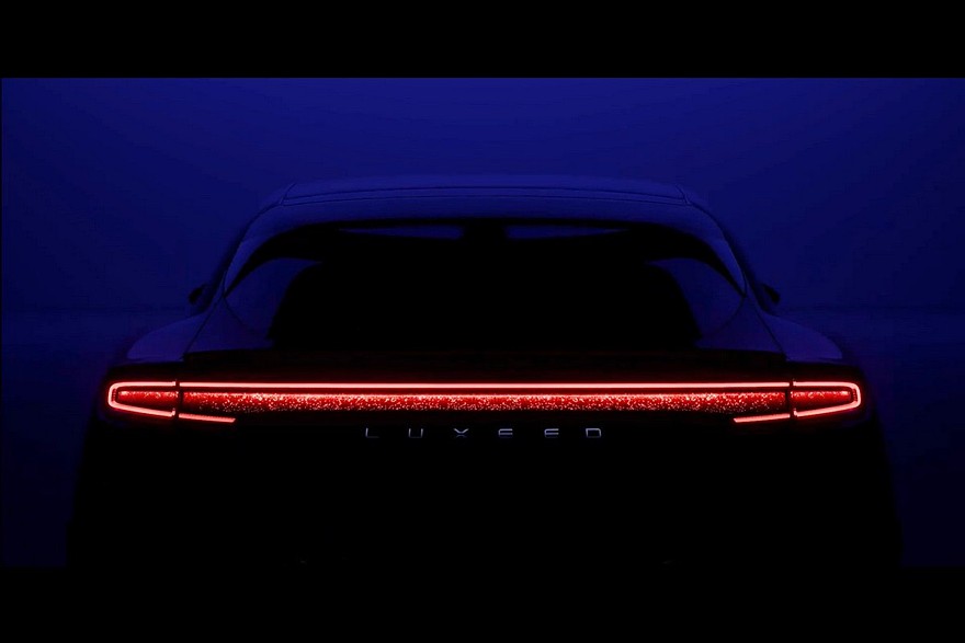 Chery и Huawei анонсировали кроссовер Luxeed RX в новом стиле
