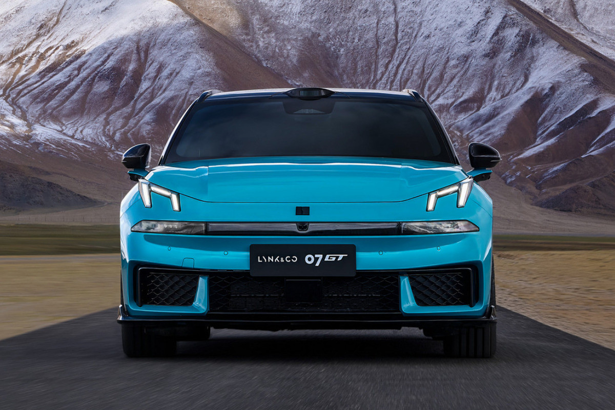 Универсал Lynk & Co 07GT: опубликованы фирменные фотографии