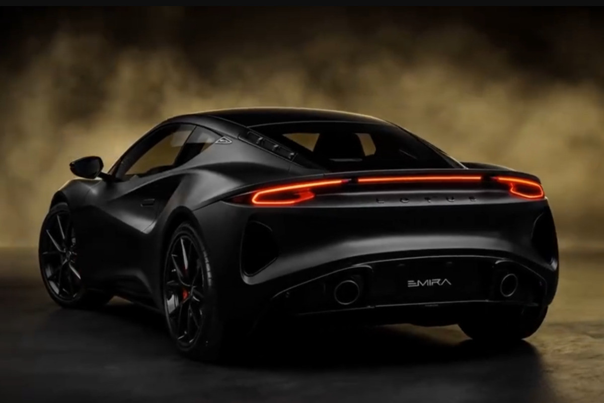В Китае появятся девять &laquo;темных&raquo; купе Lotus Emira Scura