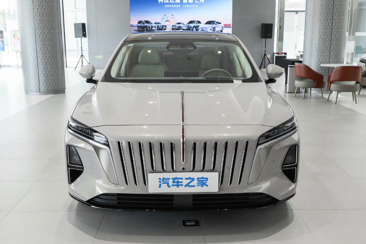 Новый Hongqi H7 готов к рыночному дебюту