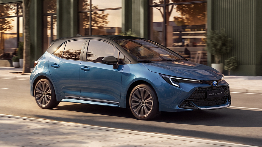 Toyota Corolla продолжает отмечать юбилей: теперь спецверсии появились и в Европе