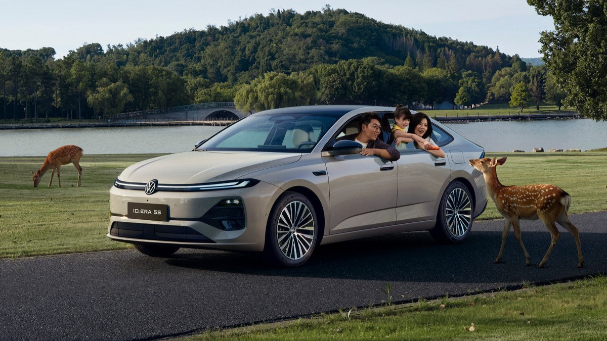 Cедан Volkswagen ID. Era 5S полностью рассекречен