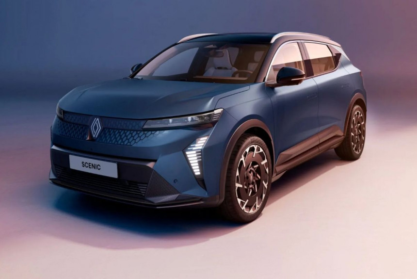 Электромобиль Renault Scenic стал дальнобойнее и технологичнее Электромобиль Renault Scenic стал дальнобойнее и технологичнее