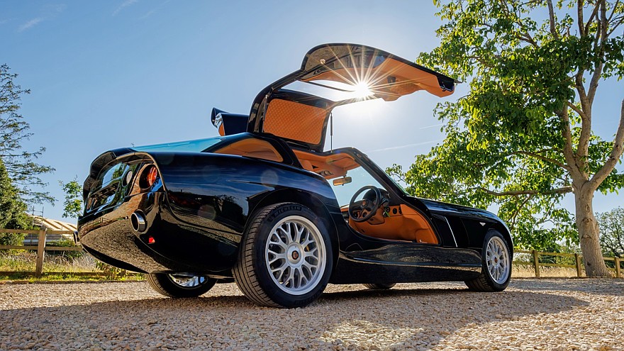 Британское купе Bristol Fighter с мотором V10 от Dodge Viper ненадолго вернулось на рынок