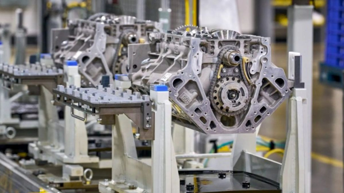 Раскрыты характеристики нового поколения моторов GM small-block V8