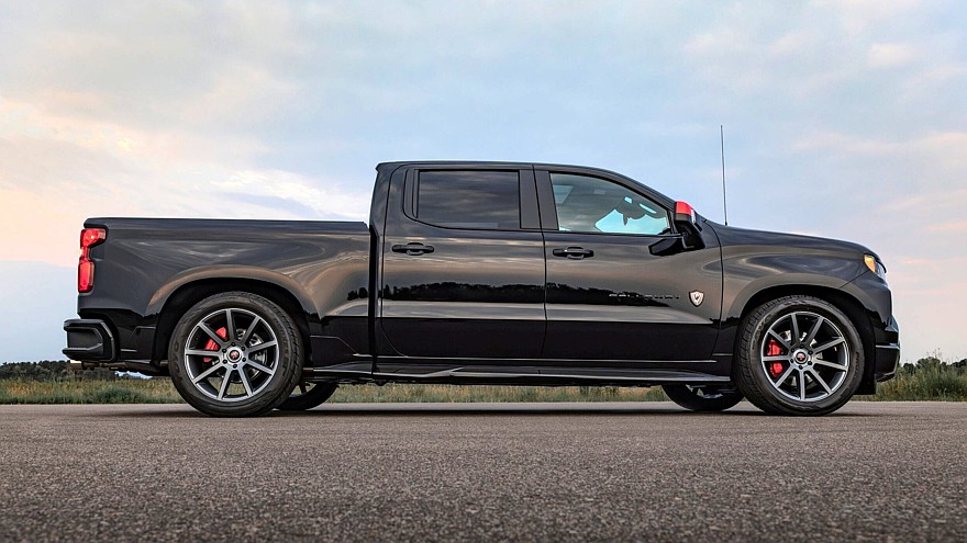 Сообразили на двоих: Callaway и Waldoch сделали уличный масл-трак на базе Chevy Silverado