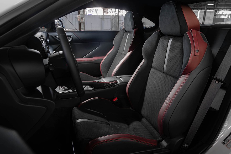 У купе Subaru BRZ и спортседана WRX появились новые спецверсии в США