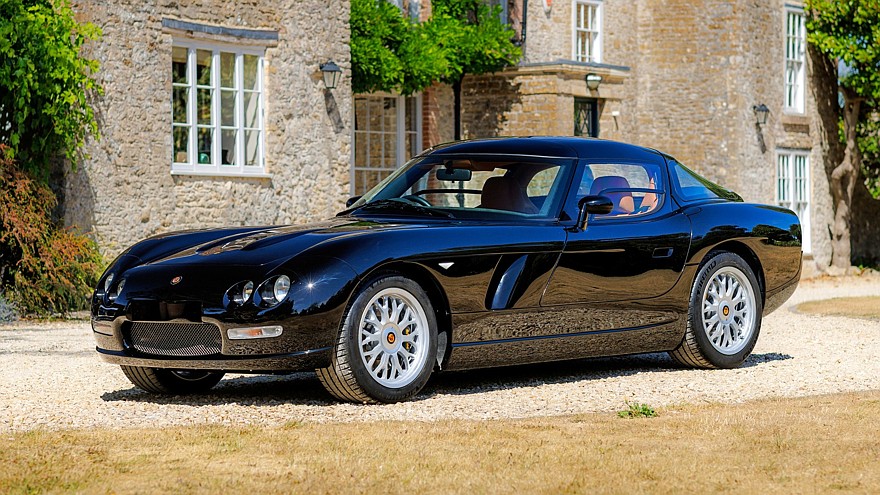 Британское купе Bristol Fighter с мотором V10 от Dodge Viper ненадолго вернулось на рынок