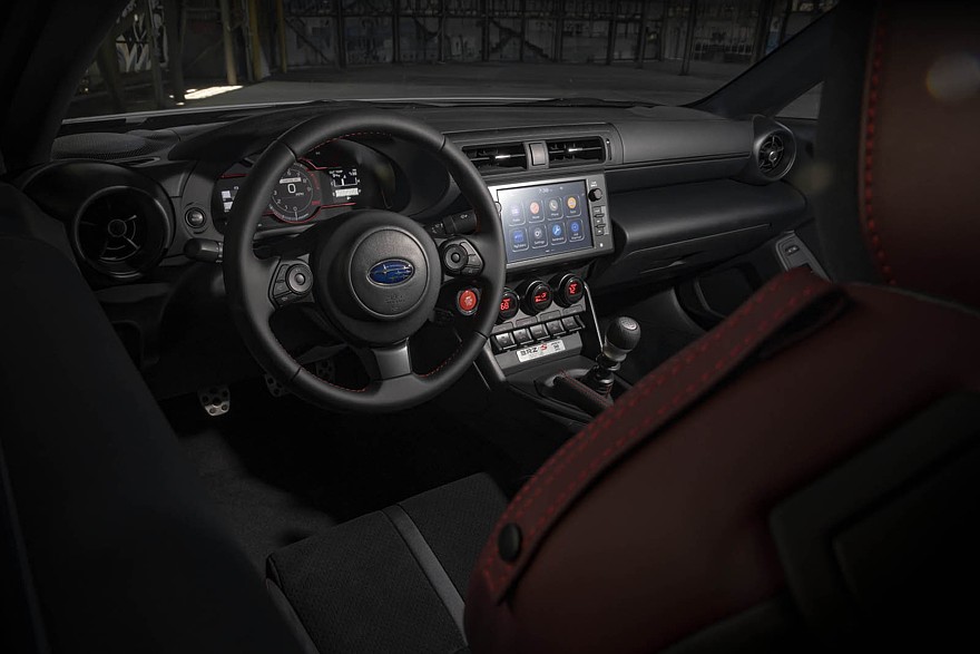 У купе Subaru BRZ и спортседана WRX появились новые спецверсии в США