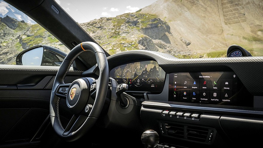 Porsche 911 GT3 Bergsport: спецверсия на «механике» для штурма альпийских серпантинов