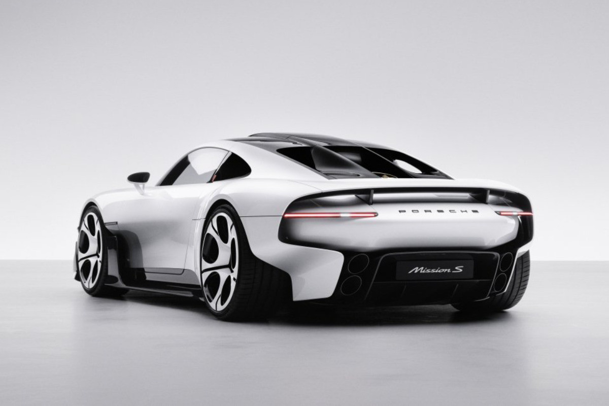 Концепт Porsche Mission S: предвестник среднемоторного флагмана