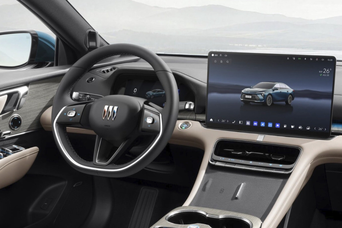 Рестайлинговый Buick LaCrosse: прежние стиль и мотор, новый интерьер