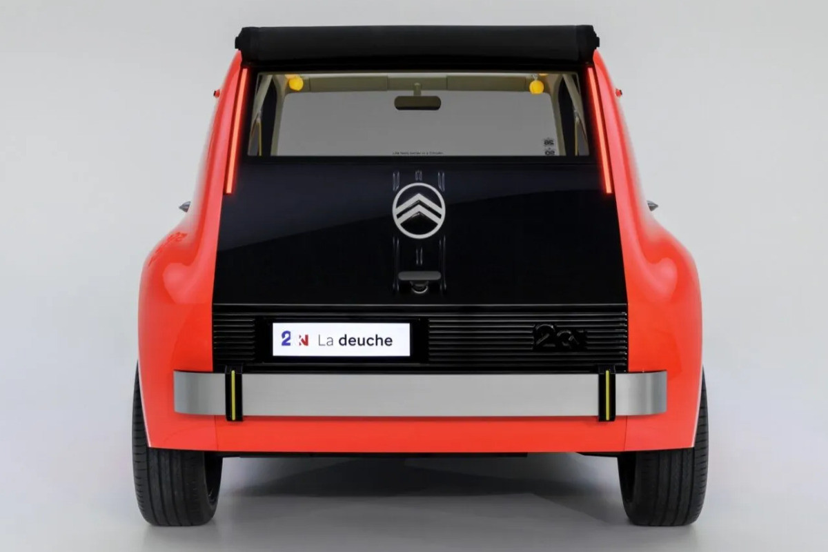 Концепутальный Citroen 2CV: &laquo;гадкий утенок&raquo; на электротяге