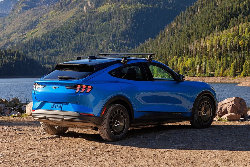 Ford Mustang Mach-E опять модернизирован и обзавёлся приключенческой версией Trail
