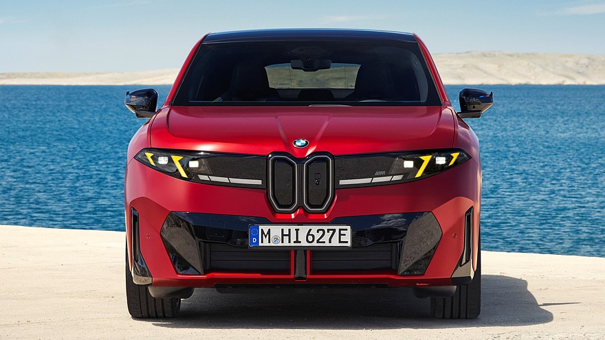 Купеобразный кроссовер BMW iX4 пополнил семейство электромобилей Neue Klasse